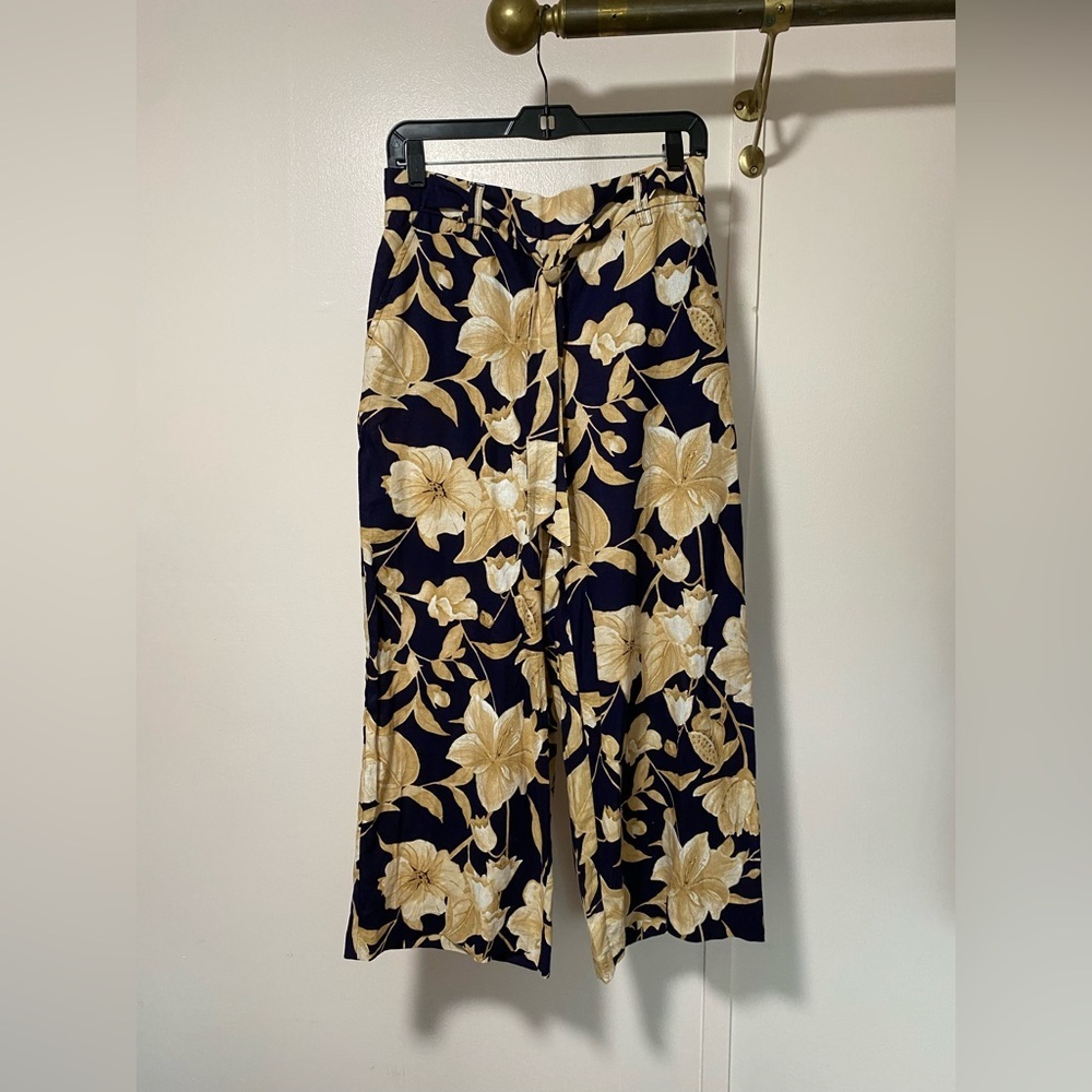Joie -capri Floral Wide-Leg Pants in Navy and Gold NWOT